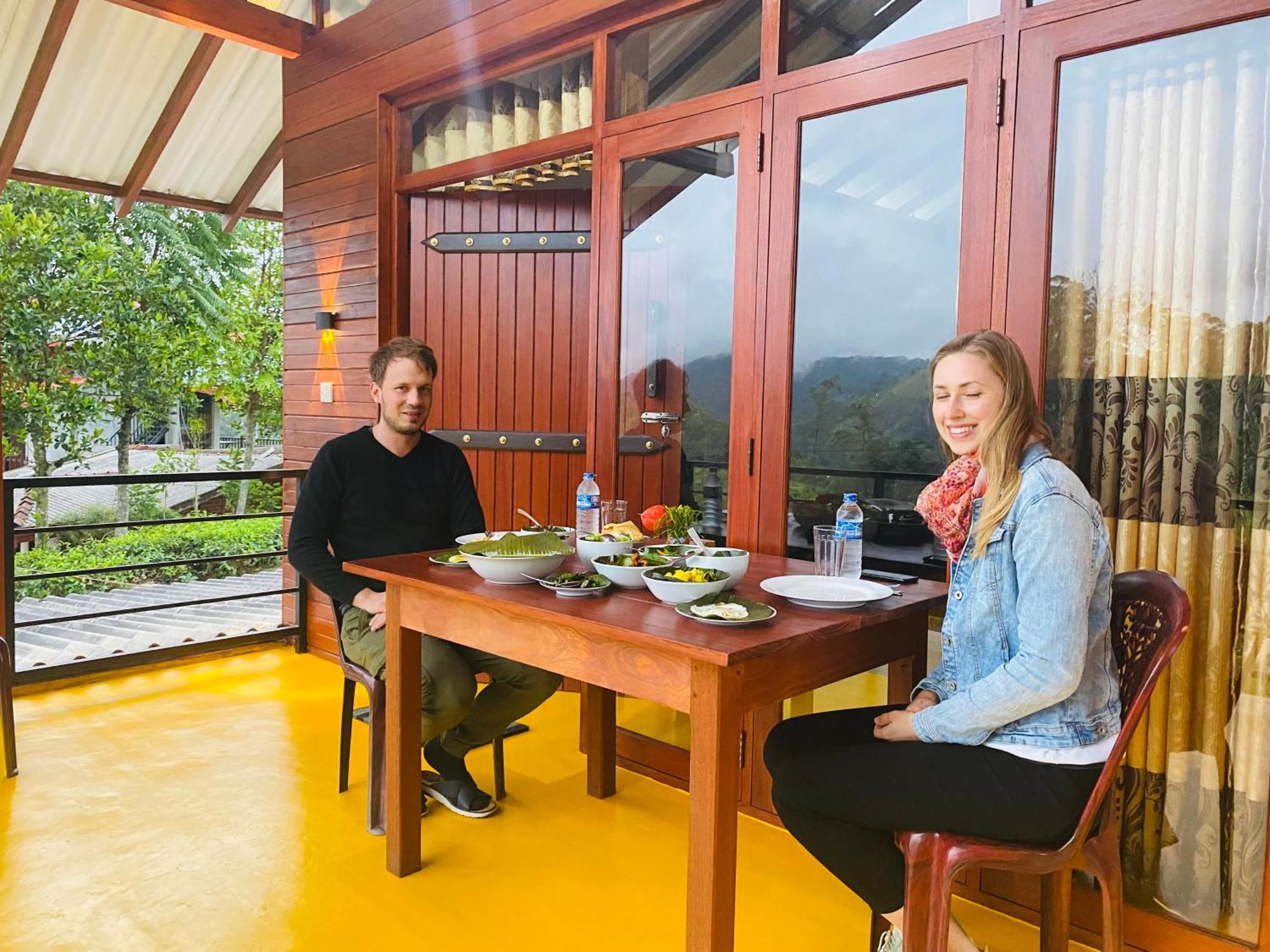 Nine Arch Wood Cabin 엘라 외부 사진